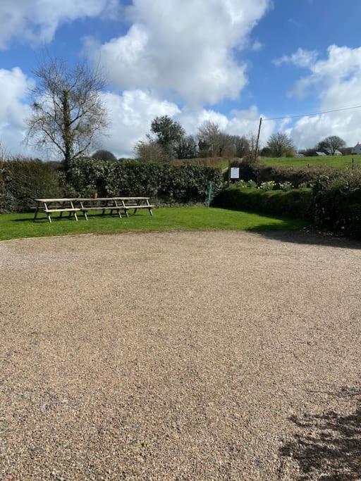 Villa The Wheelhouse At Hewish Mill Bittadon Esterno foto